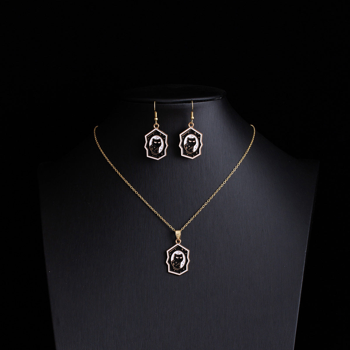 Wholesale Gothic Punk  Earring Necklace Set