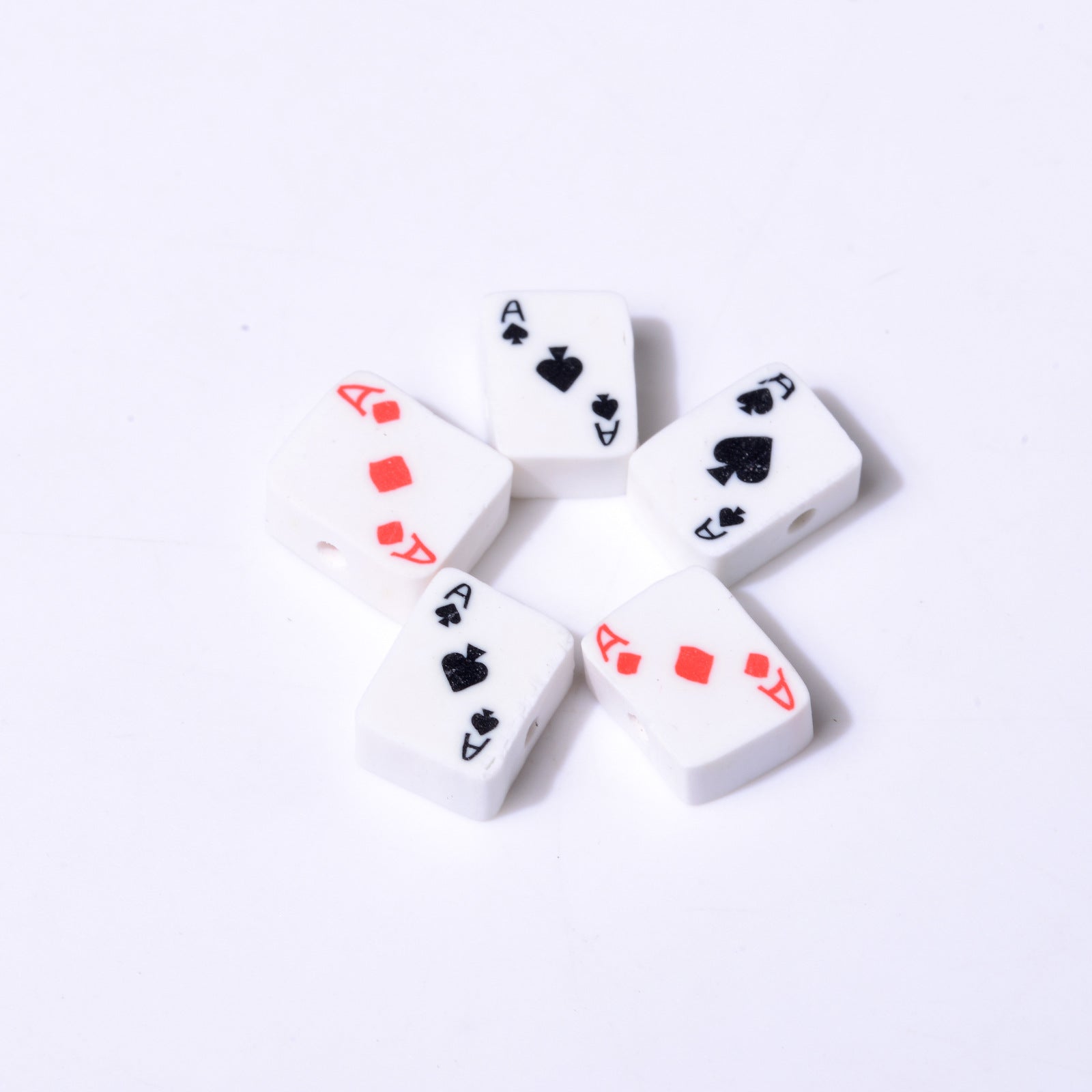 Wholesale 500pcs Playing Cards Soft Pottery Beads