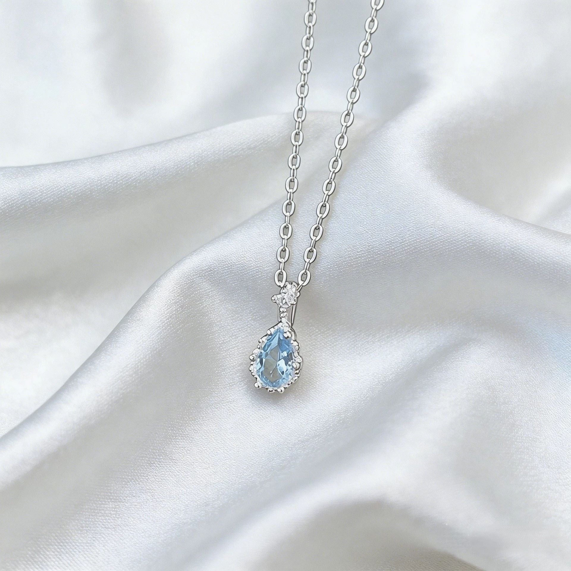 Wholesale Aquamarine Drop Pendant Halo Choker Electroplated Copper Necklace For Women Fashionable Gift