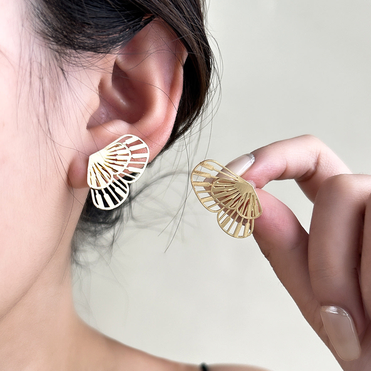 Wholesale Silver Needle Metal Style Hollow Fan Shape Butterfly Earrings