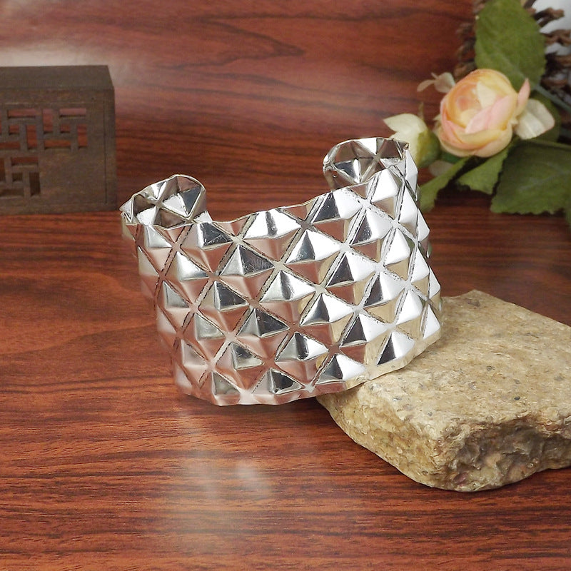 Wholesale Silver Grain Handmade Retro Ethnic Style Bracelet