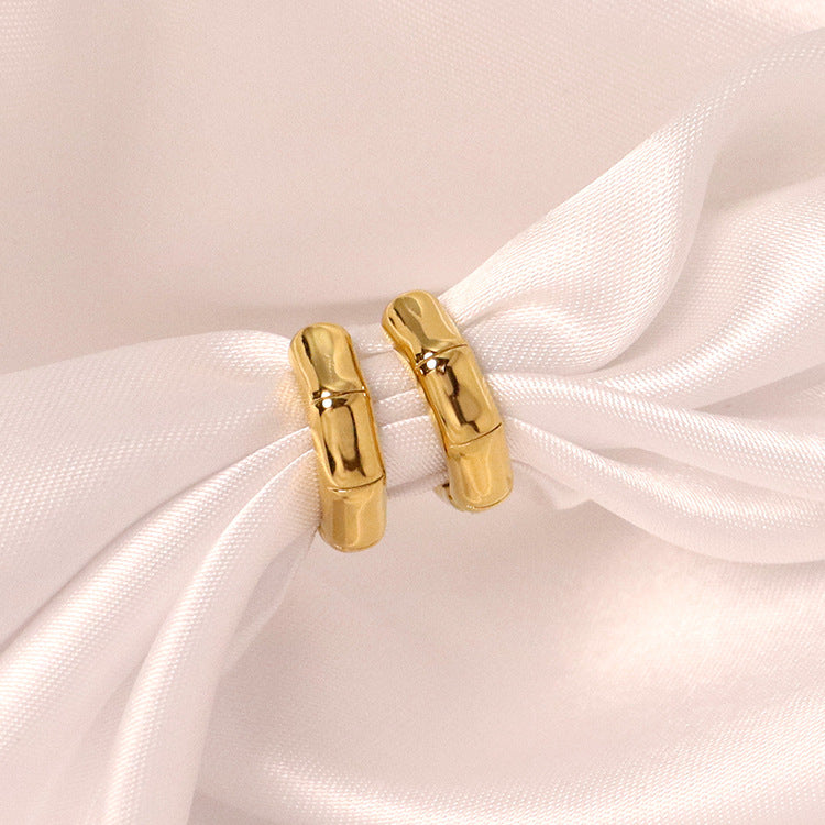 Wholesale Stainless Steel Simple Irregular Wave Pattern Earrings