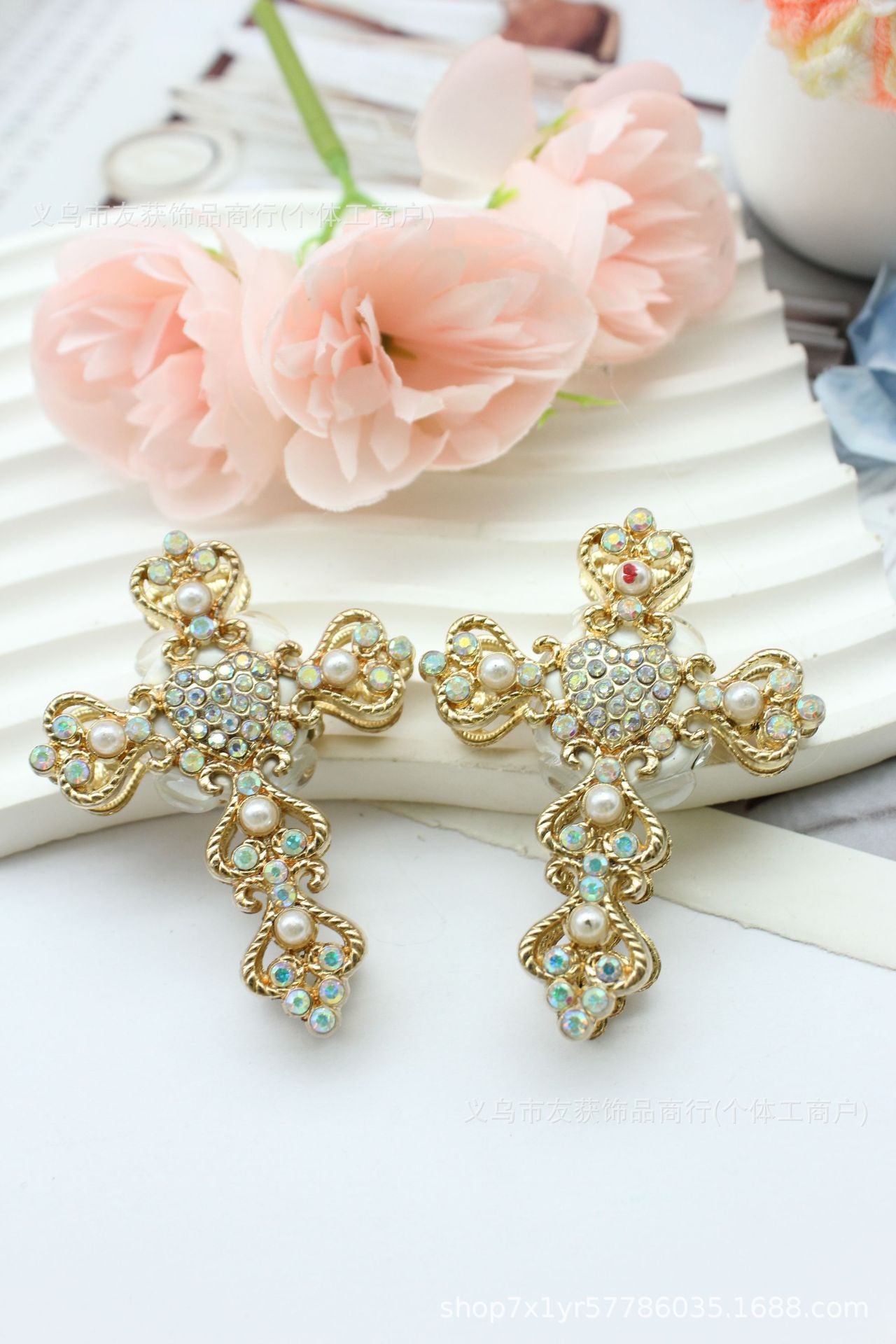 Wholesale Full rhinestone cross straight hole beads