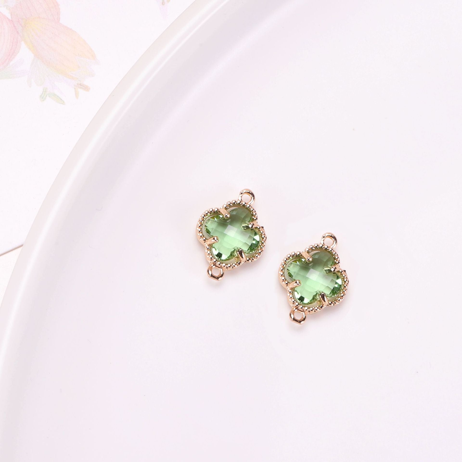 Wholesale 50pcs Crystal Double Hole Four Leaf Clover Pendant