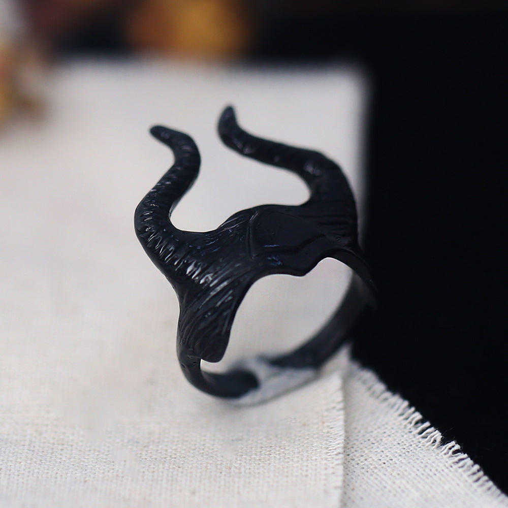 Wholesale Dark Creative Horn Open Ring