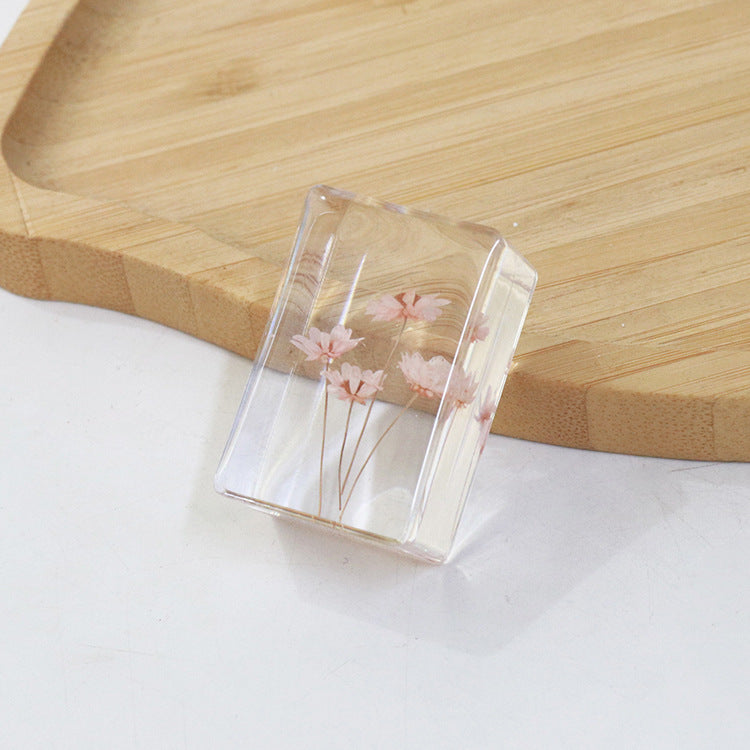 Wholesale 6pcs Small Star Flower Resin Crafts Real Flower Handmade Dripping Glue Ornaments