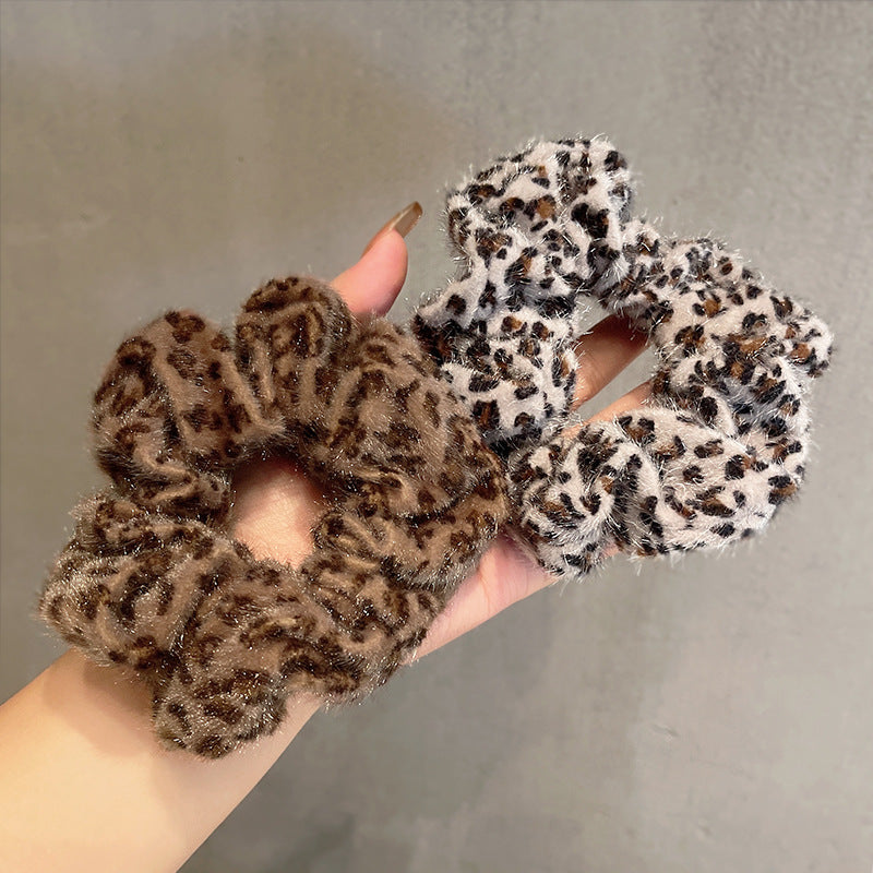 Wholesale Plush Leopard Print Hair Loops