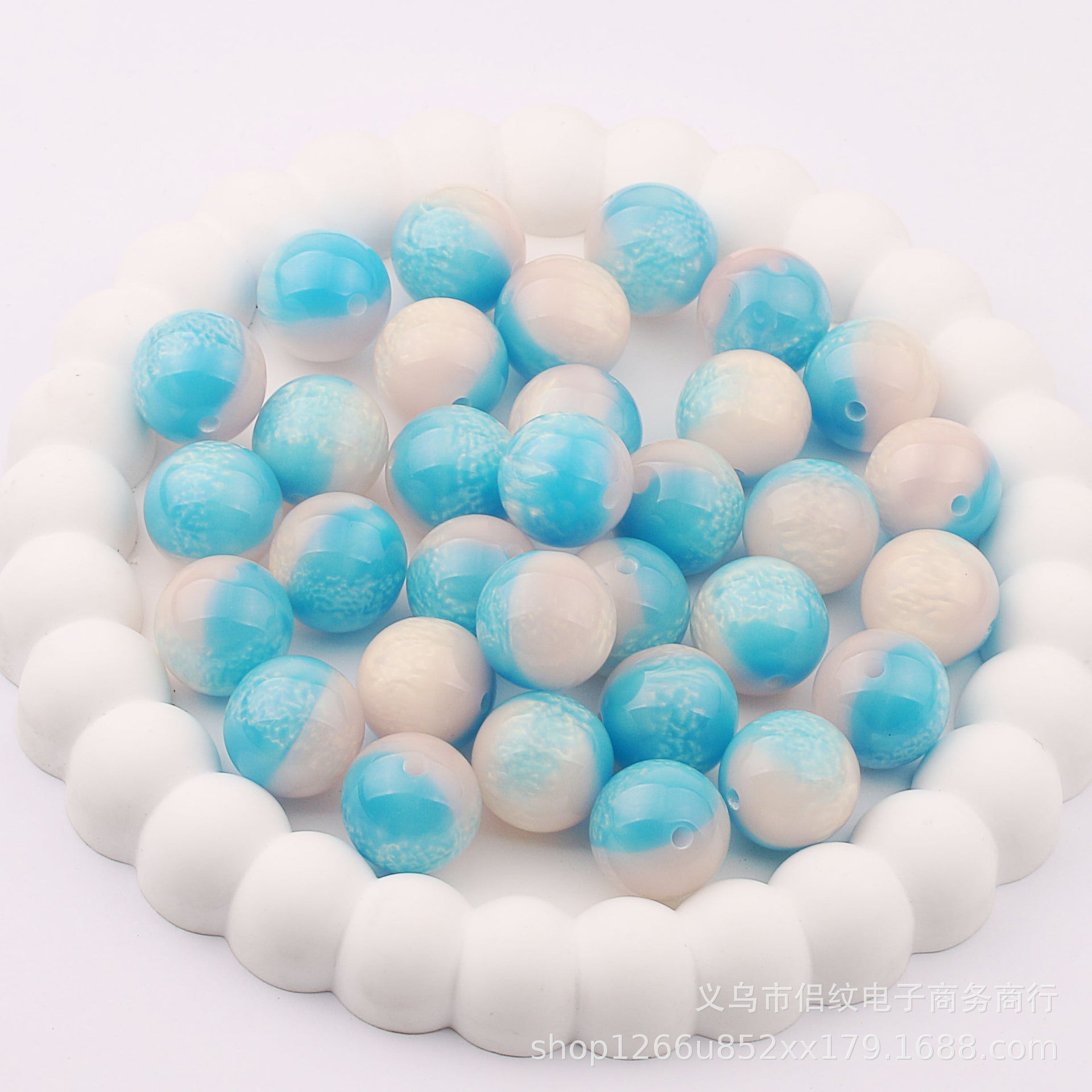 Wholesale 20PCS Pearlescent Moiré Color Gradient Straight Hole Resin Balls