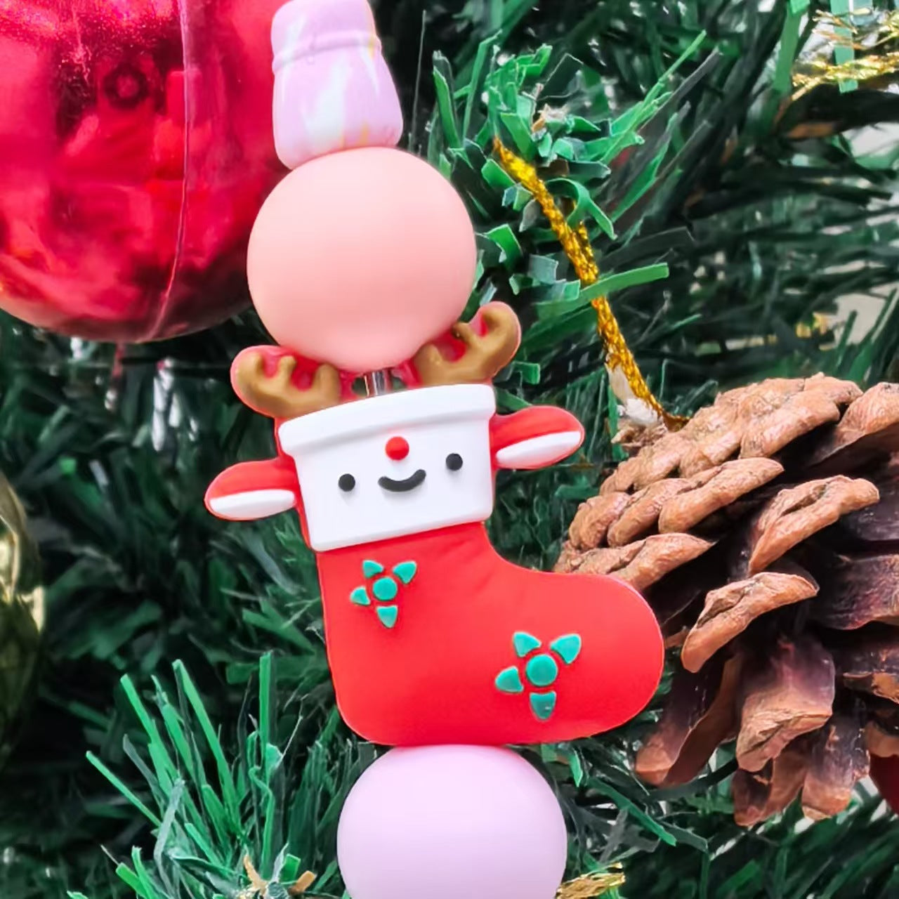 Wholesale 10pcs/pack 3D Christmas  Cartoon Focus Beads  DIY Silicone Beads