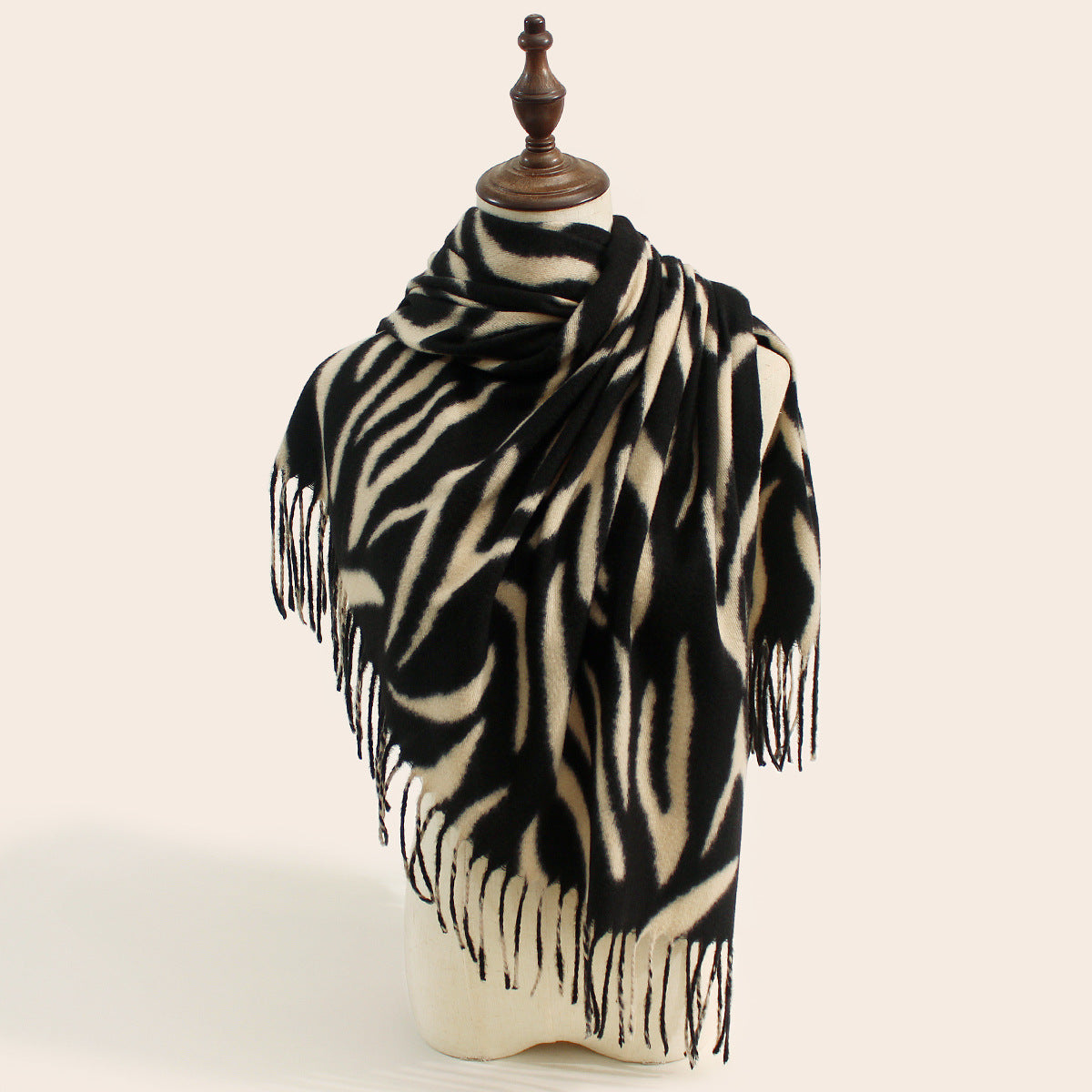Wholesale Autumn and Winter Leopard Print Warm and Versatile Fashionable Imitation Cashmere Scarf