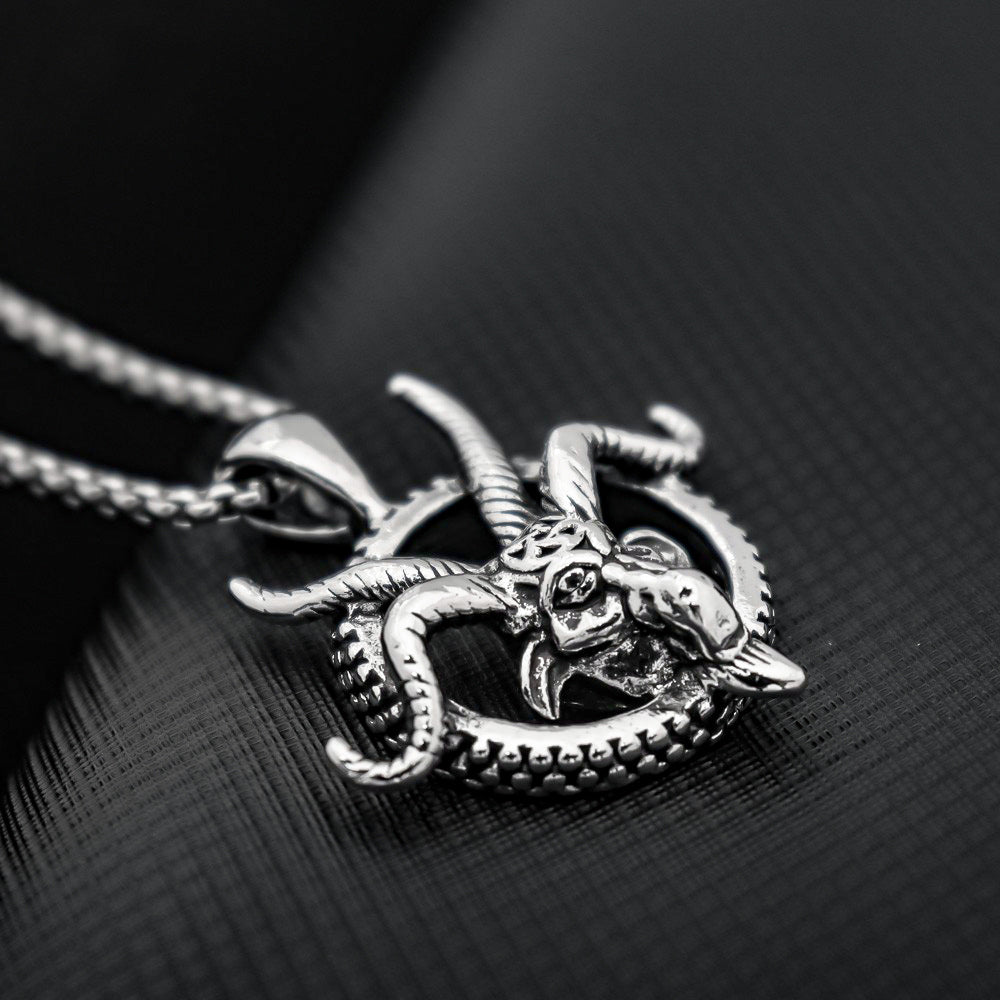 Wholesale Vintage ram horn men's necklace