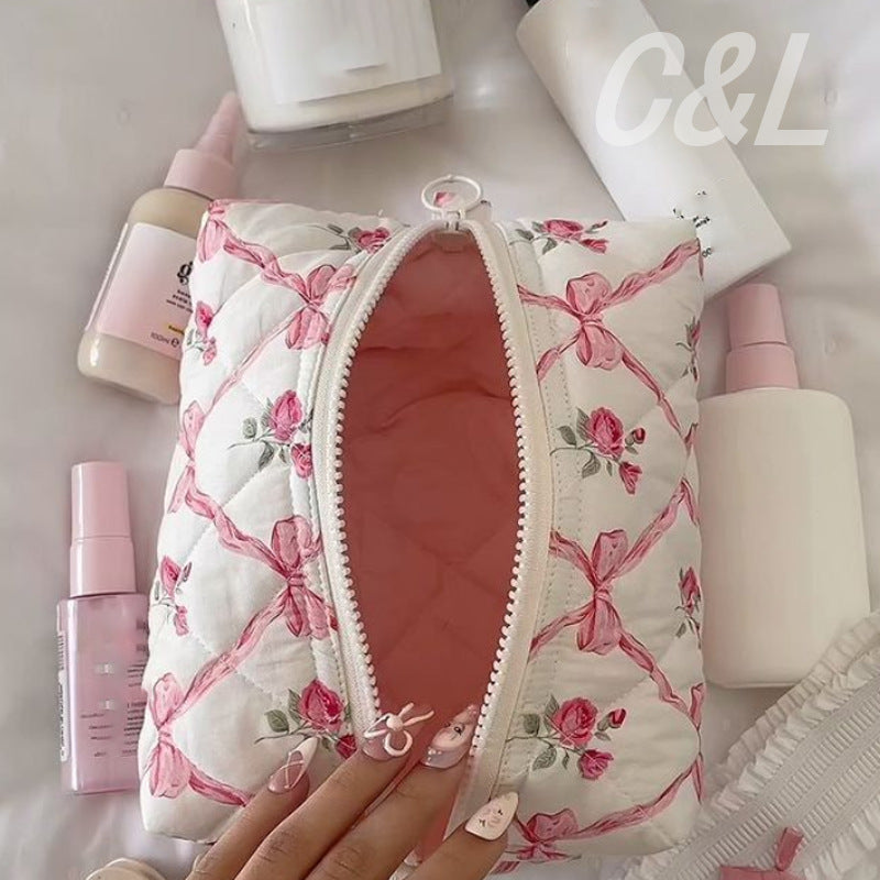 Wholesale Small Fresh Floral Makeup Large Capacity Storage Bag