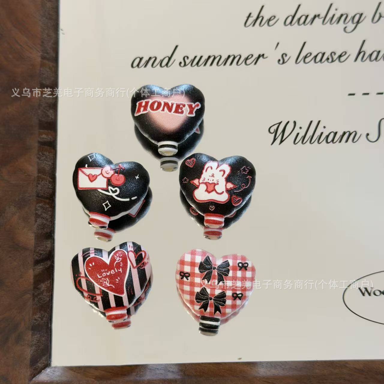 Wholesale 10pcs Love Envelope Rabbit Balloon Acrylic Beads