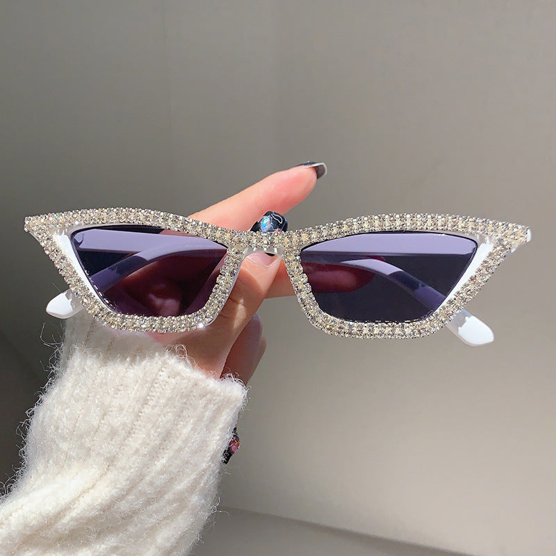 Wholesale Diamond Cat-Eye Triangle Sunglasses