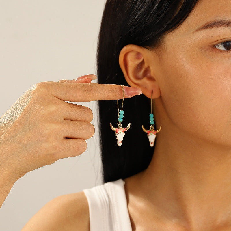 Wholesale Small ethnic style personalized bull head earrings