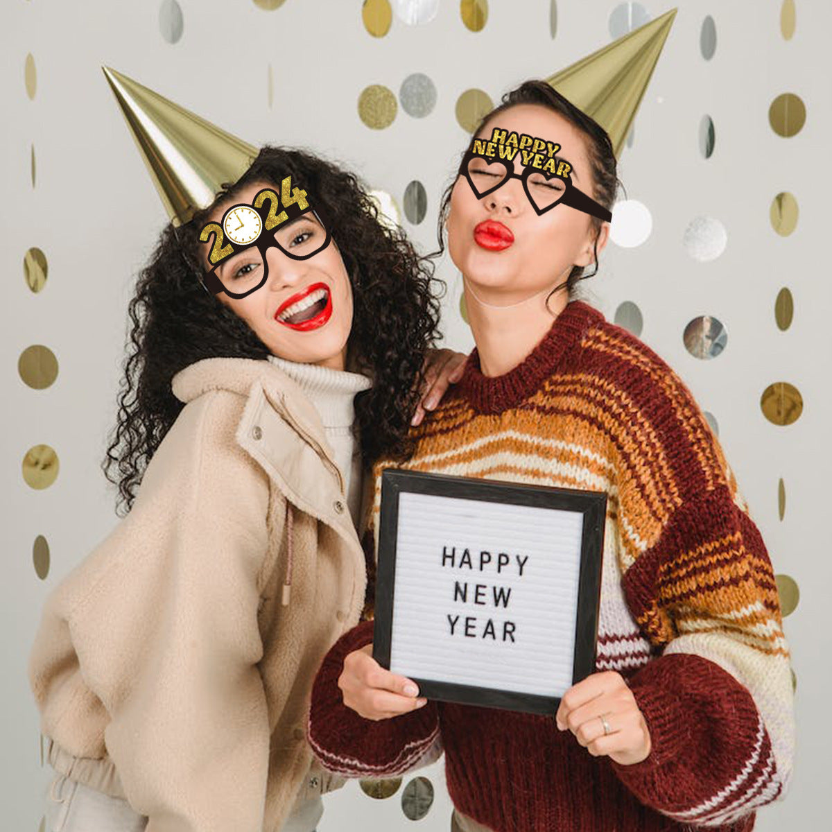 Wholesale 2024 New Year Party Decoration Paper Glasses