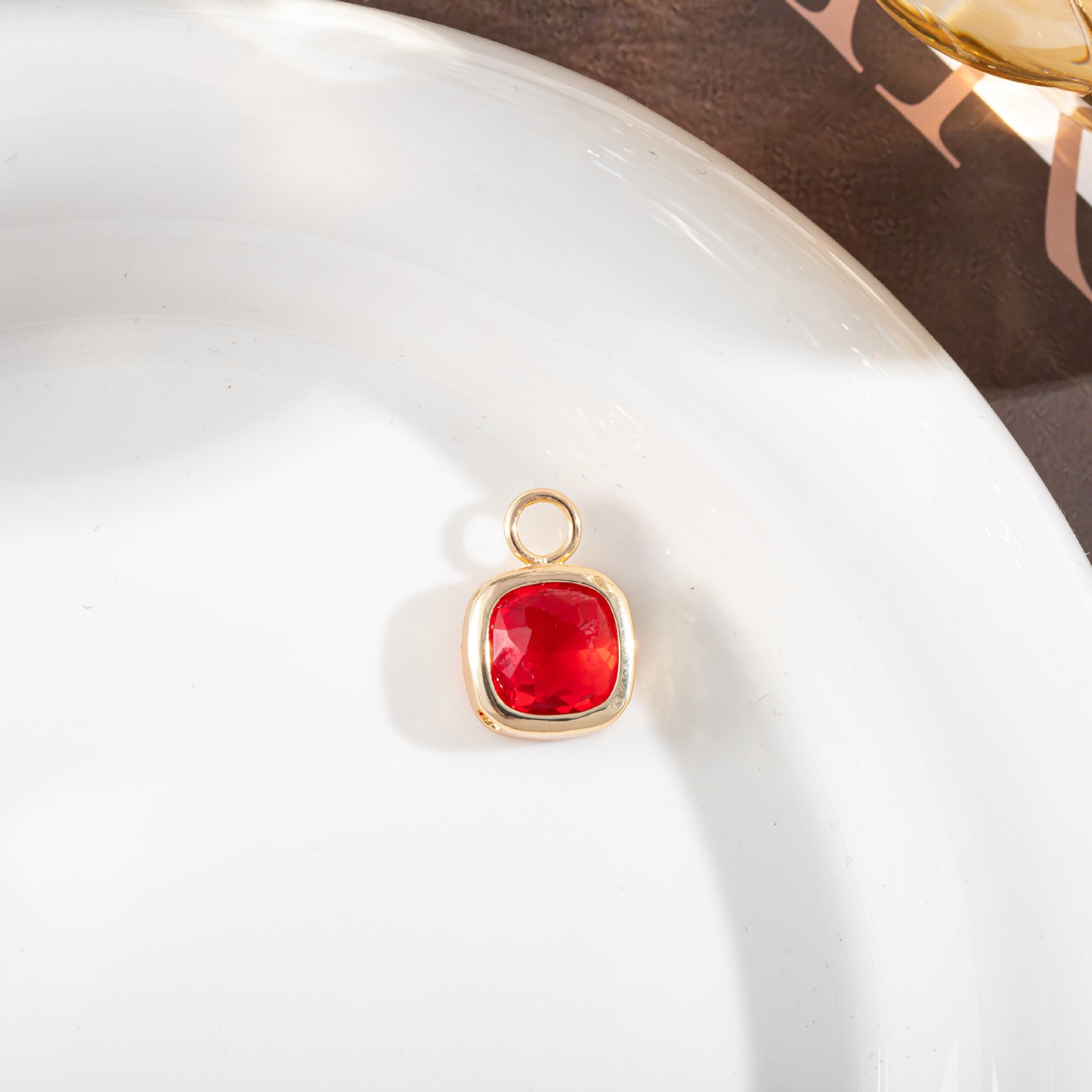 Wholesale Crystal Sugar Cube Pendant Accessories