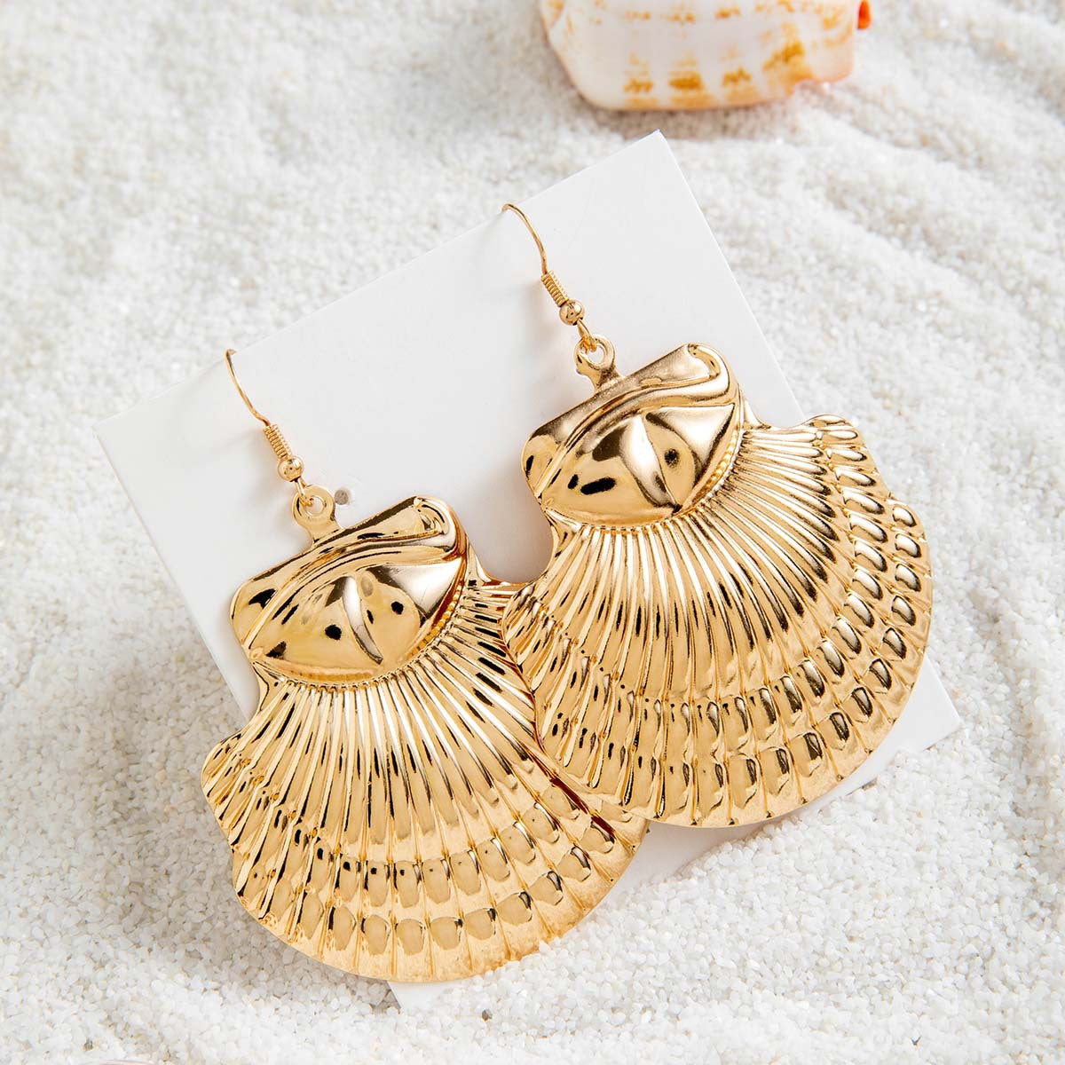 Wholesale 5PCS/Pack Bohemian Metal Scallop Earrings Pearl Shell Earrings Earrings for Women