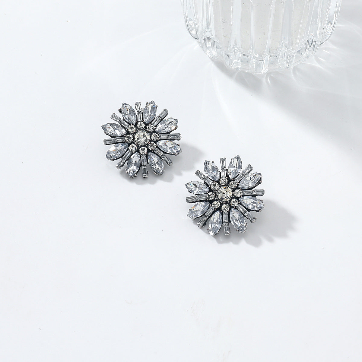 Wholesale Exaggerated diamond studded floral earrings