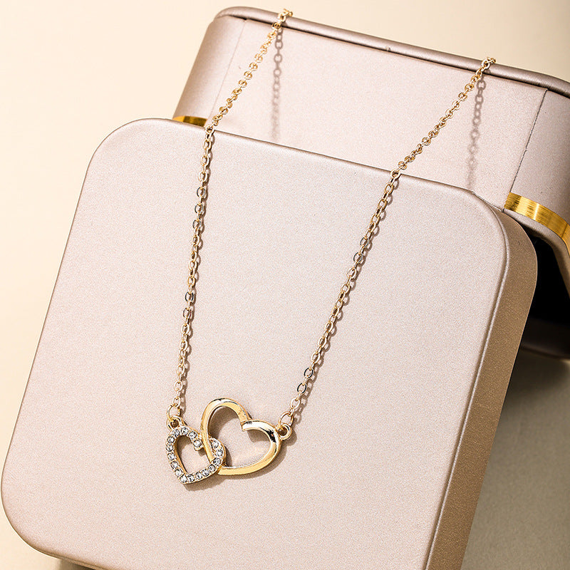 Wholesale Fashion Double-ring Love Simple Ladies Pendant Necklace