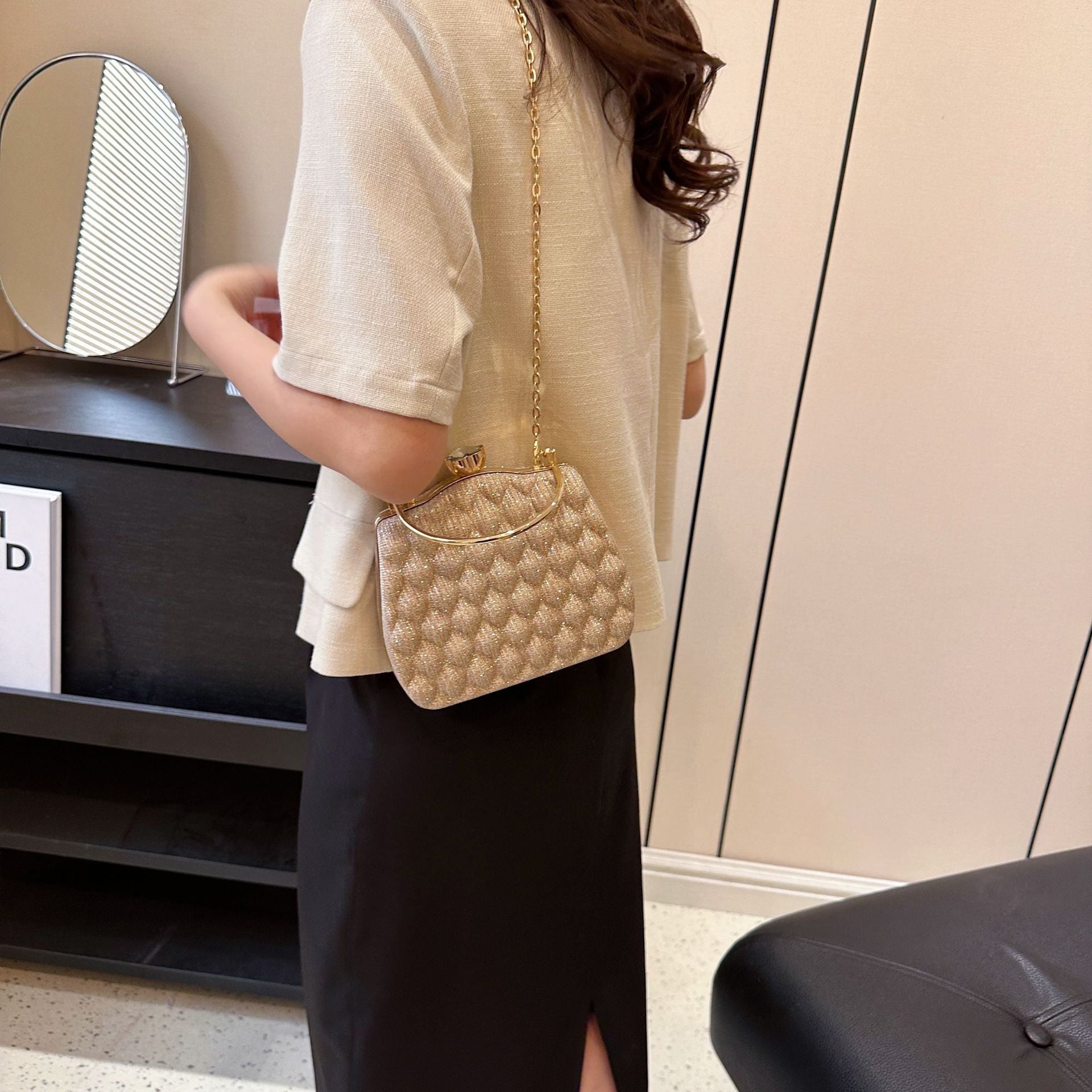 Wholesale Chain Diamond Banquet Crossbody Bag Handbag