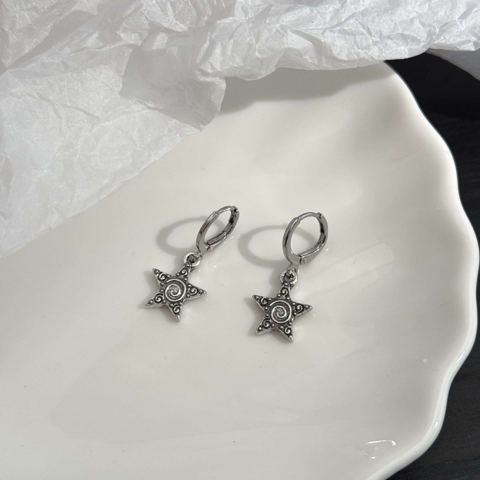 Wholesale Gothic Punk  Earrings Dark Bat Skeleton Pumpkin  Design Electroplated Alloy Stylish Party Gift