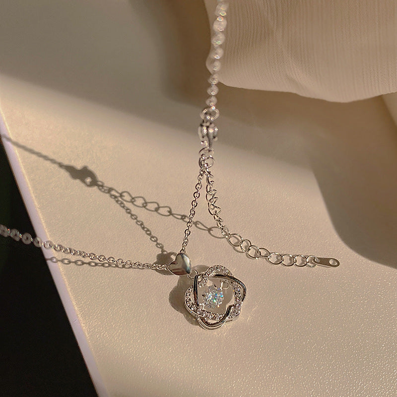 Wholesale Light Luxury Niche Clavicle Beating Star Titanium Steel Necklaces