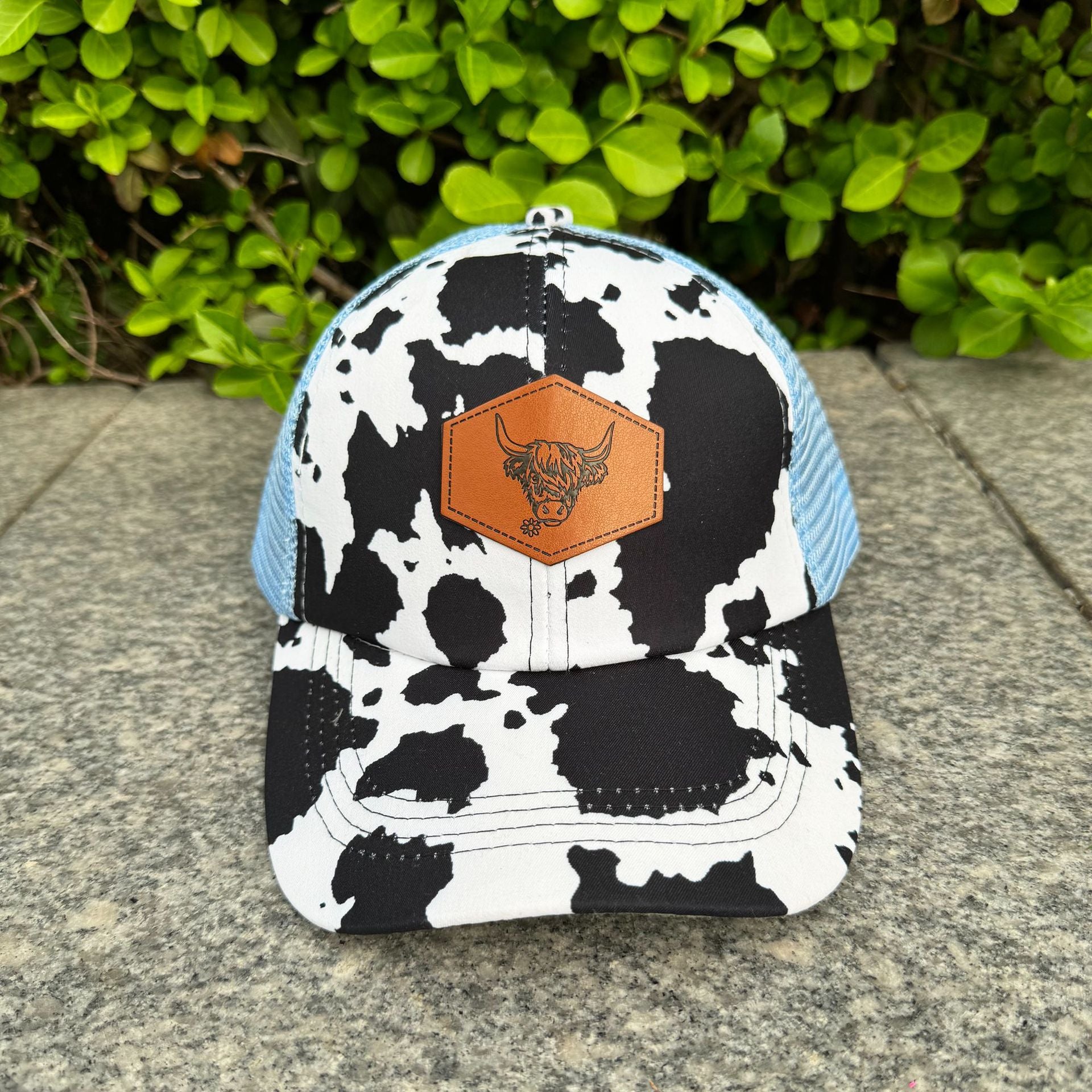 Wholesale Cowhide Leather Label Breathable Mesh Outdoor Travel Sun Protection Cap