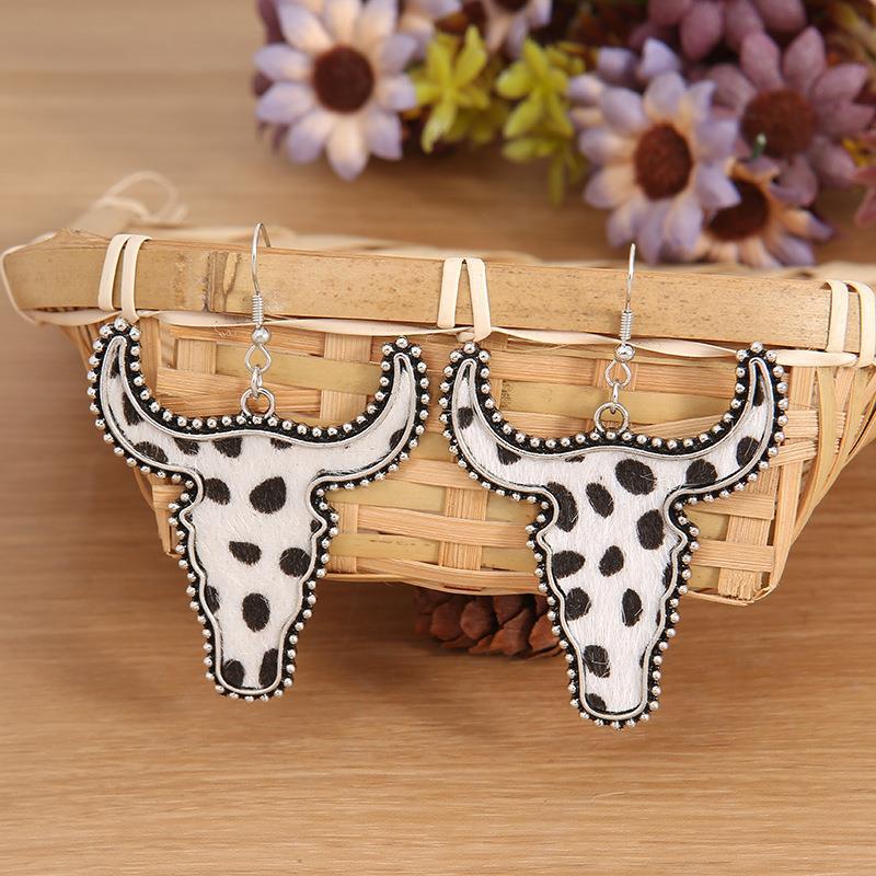 Wholesale Vintage Western Style Plush Bull Head Leopard Sticker Leather Metal Alloy Earrings