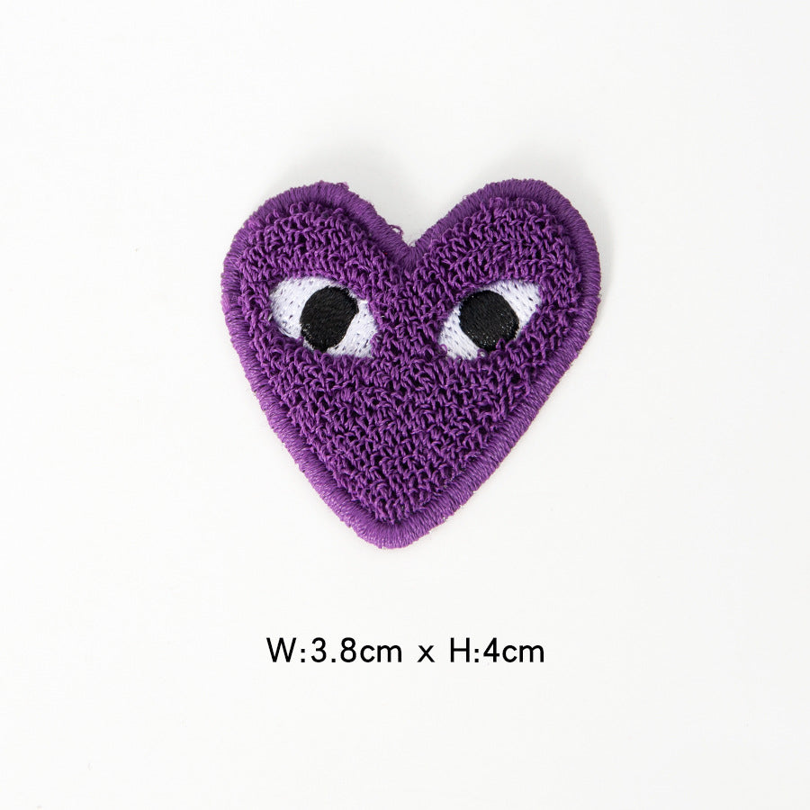 Wholesale Heart Eyes Embroidered Patch Hand Sewn DIY Towel T Shirt Decoration Craft Supply