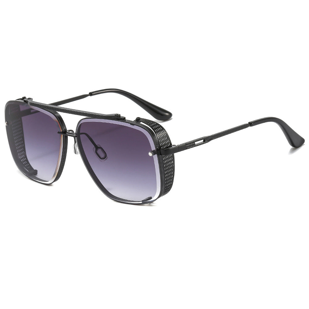 Wholesale Fashion Men' s and Women' s Metal Sunglasses Personalized Punk Style