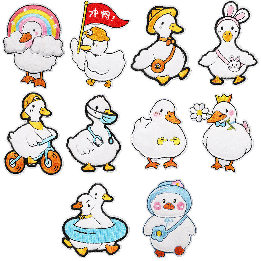 Wholesale Duckling embroidery patch cartoon embroidery label clothes patch