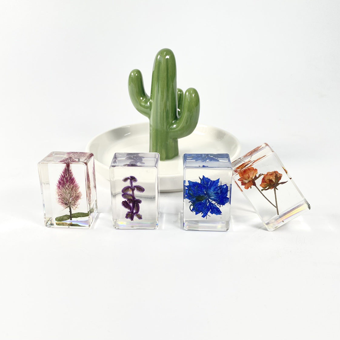 Wholesale 6pcs Handmade Glue Resin Transparent Dried Flower Specimen Ornaments