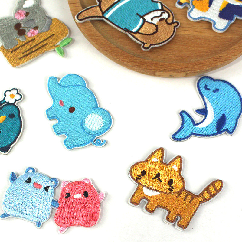Wholesale Cloth Embroidery Patches Cartoon Animal Designs Self Adhesive Decorative Fashion Accessory For Clothing Towel DIY