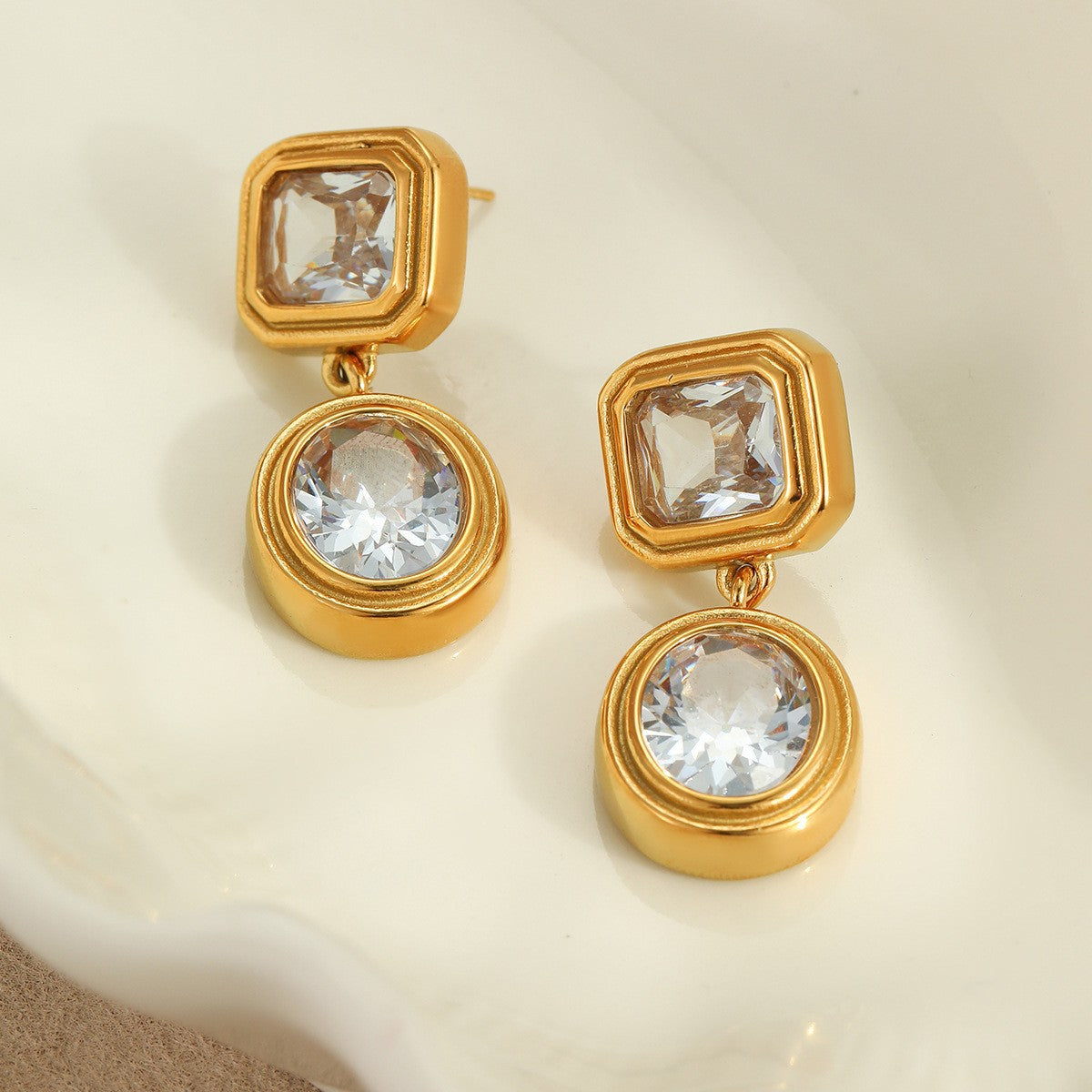 Wholesale Droplet shaped heart-shaped geometric shape Stainless Steel Earrings