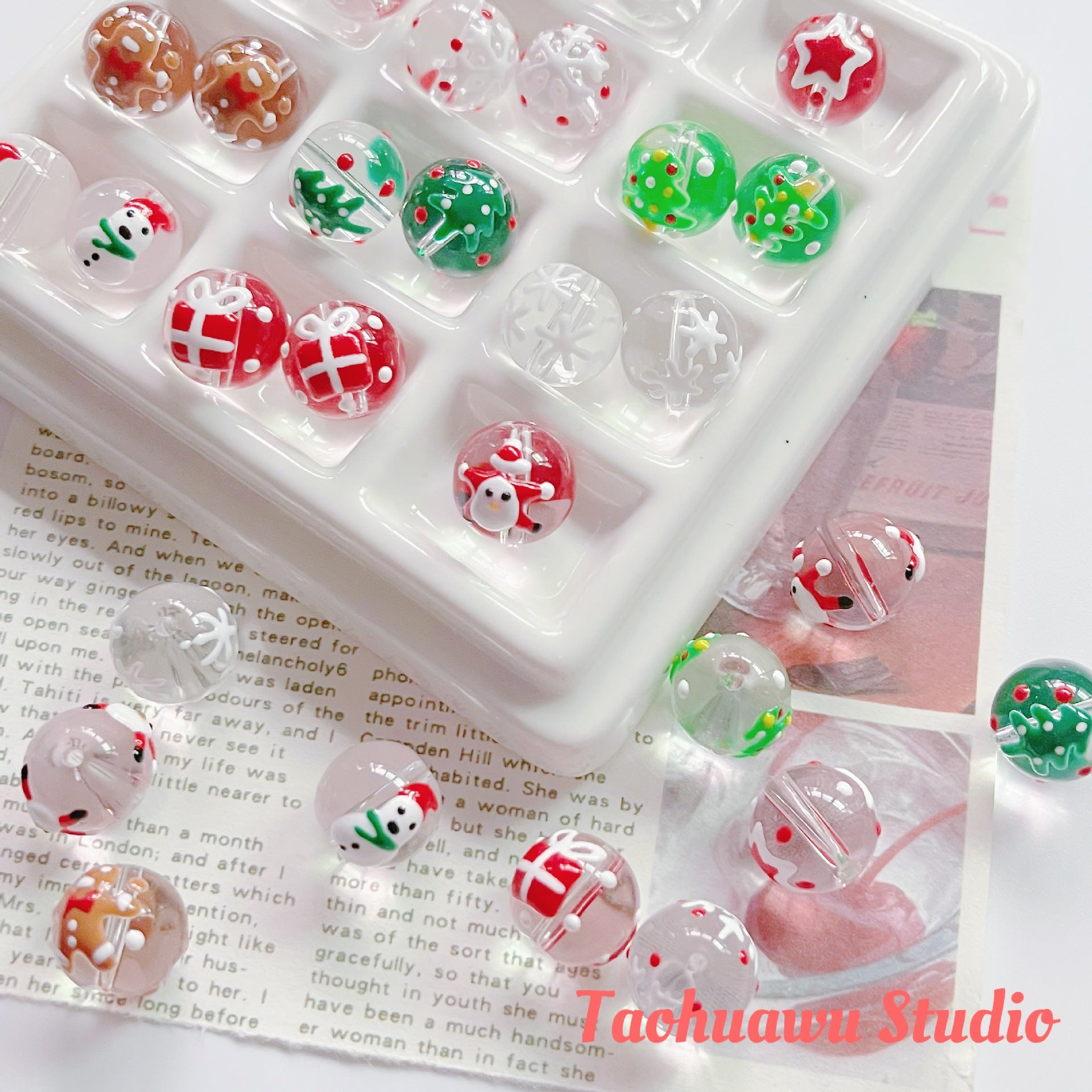 Wholesale 10pcs Santa Claus Snowflake Christmas Series Beads