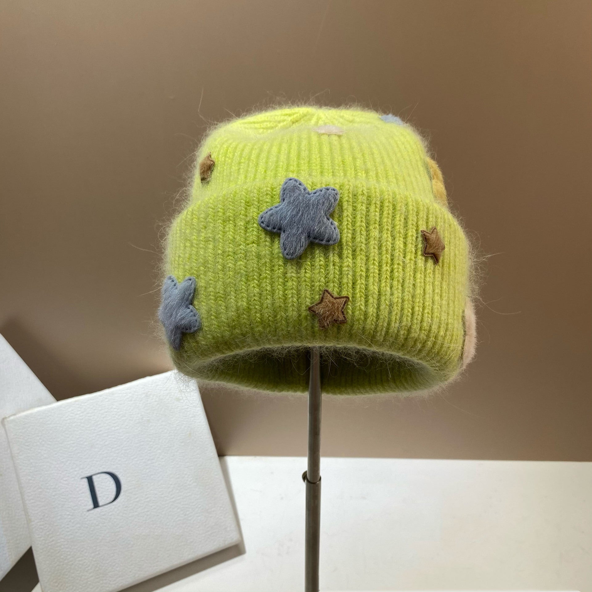 Wholesale Autumn and Winter Rabbit Fur Cute Star Knitted Hat
