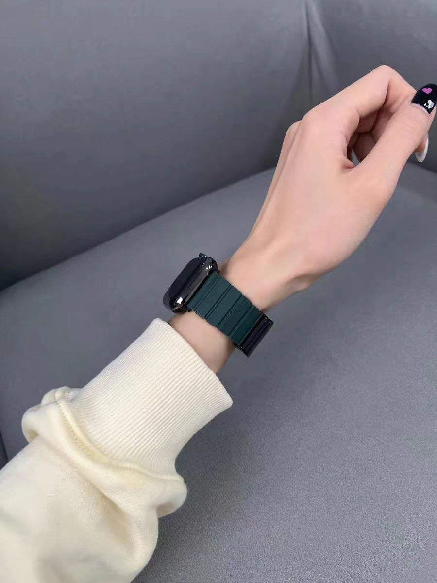 Wholesale Casual Style Thin Leather Magnetic Watch Strap