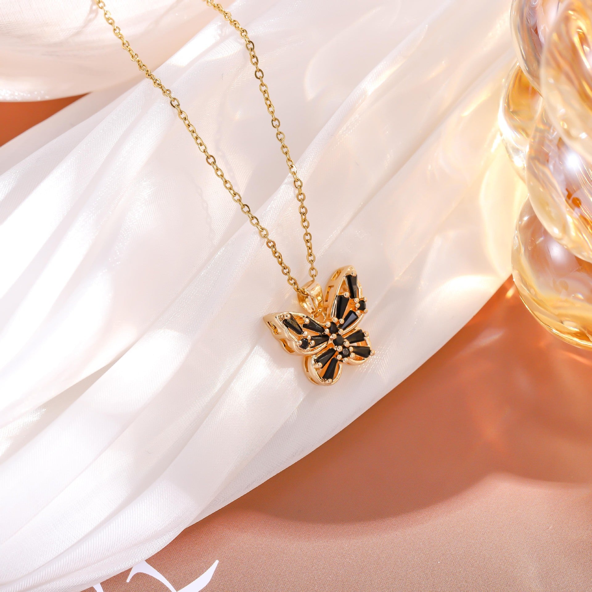 Wholesale Hollow Zircon Butterfly Copper Gold Plated Necklace