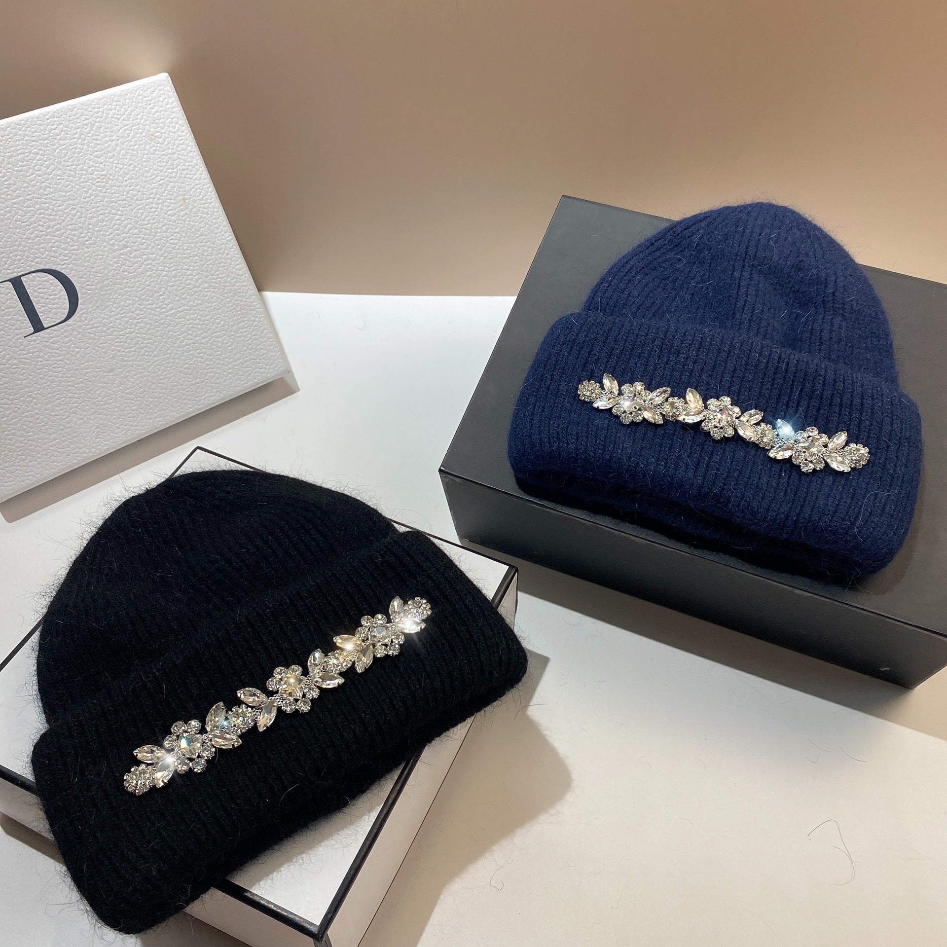 Wholesale Fashion Diamond Rabbit Fur Knitted Hat