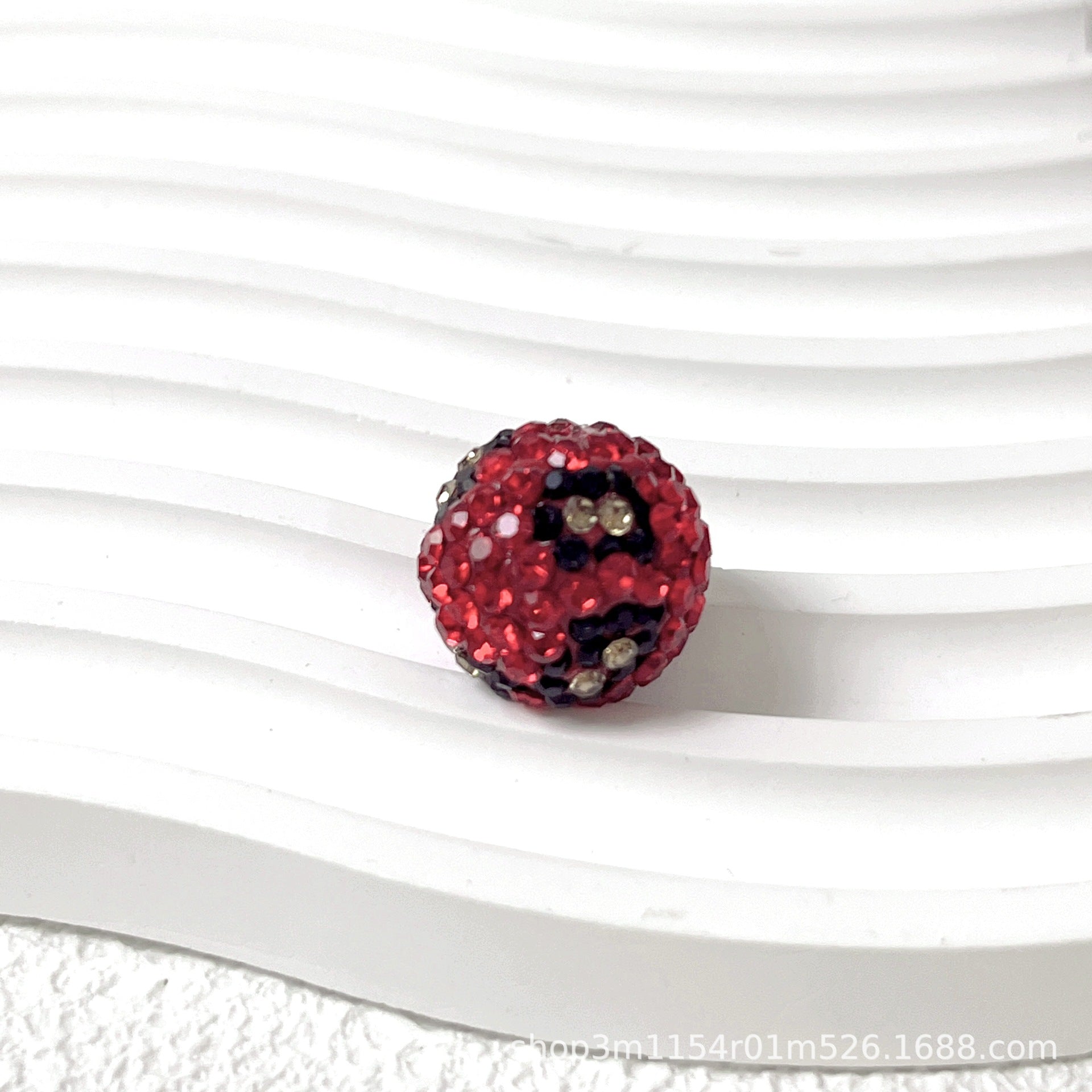 Wholesale  10pcs Leopard patterned clay round diamond beads