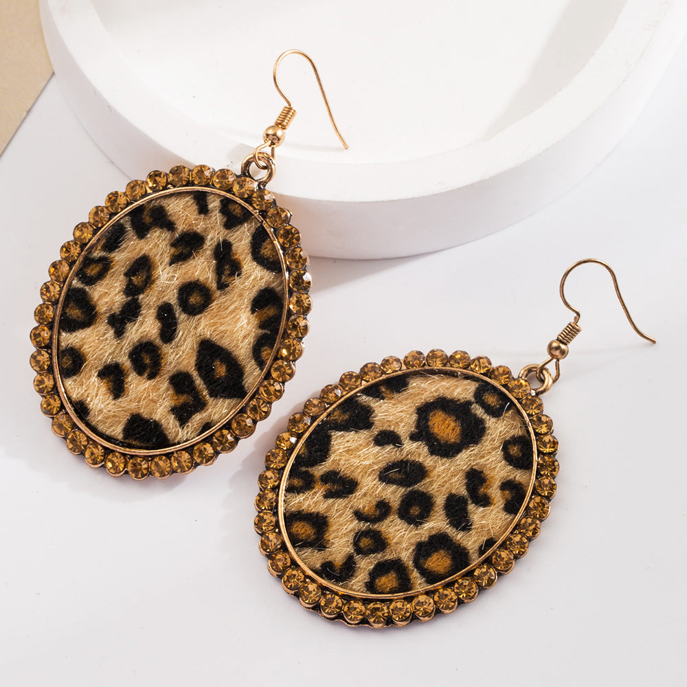 Wholesale Leopard Sequined Leather Vintage Diamond Pearl Earrings