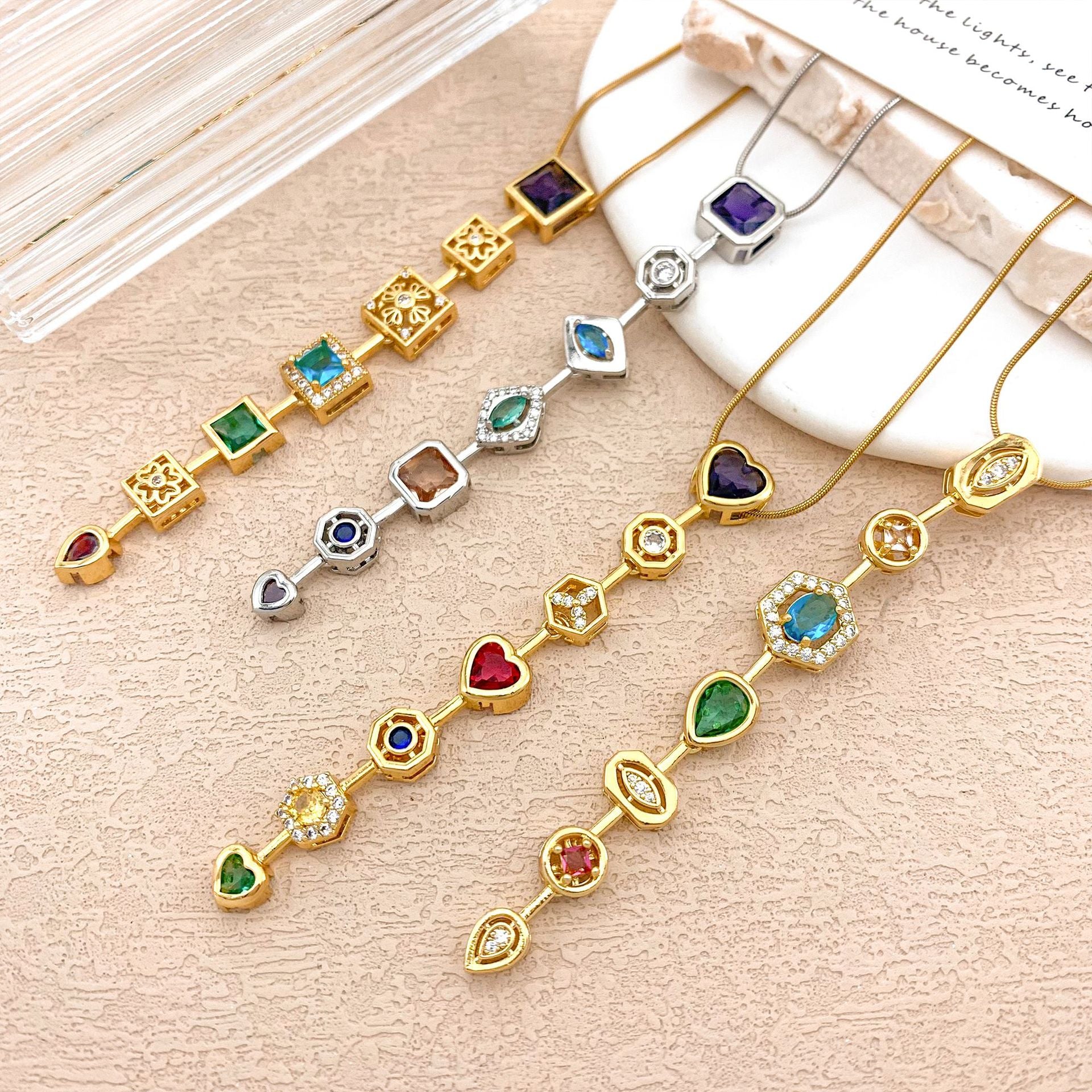 Wholesale Colorful Square Geometric Smart Titanium Steel Necklace Niche Luxury Versatile Accessories