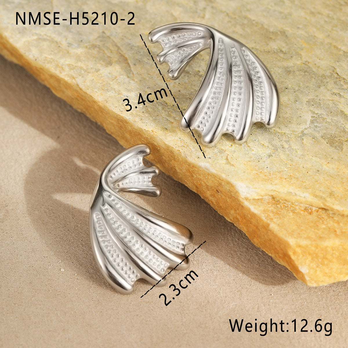Wholesale  Asymmetric heart-shaped circle Stainless Steel Earrings