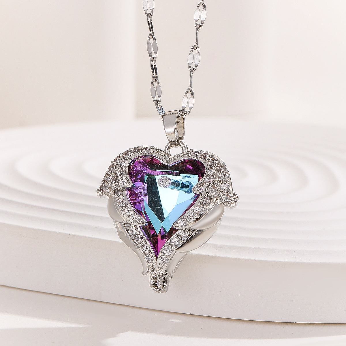 Wholesale Valentine' s Day Heart of the Ocean Necklace
