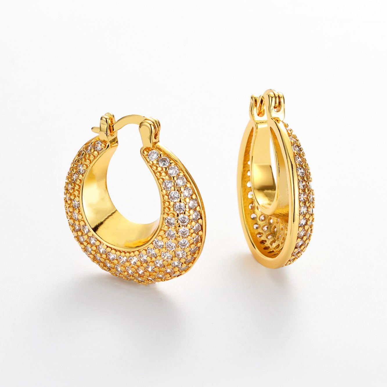 Wholesale Micro-paved zircon earrings,  full diamond design,  elegant and vintage.