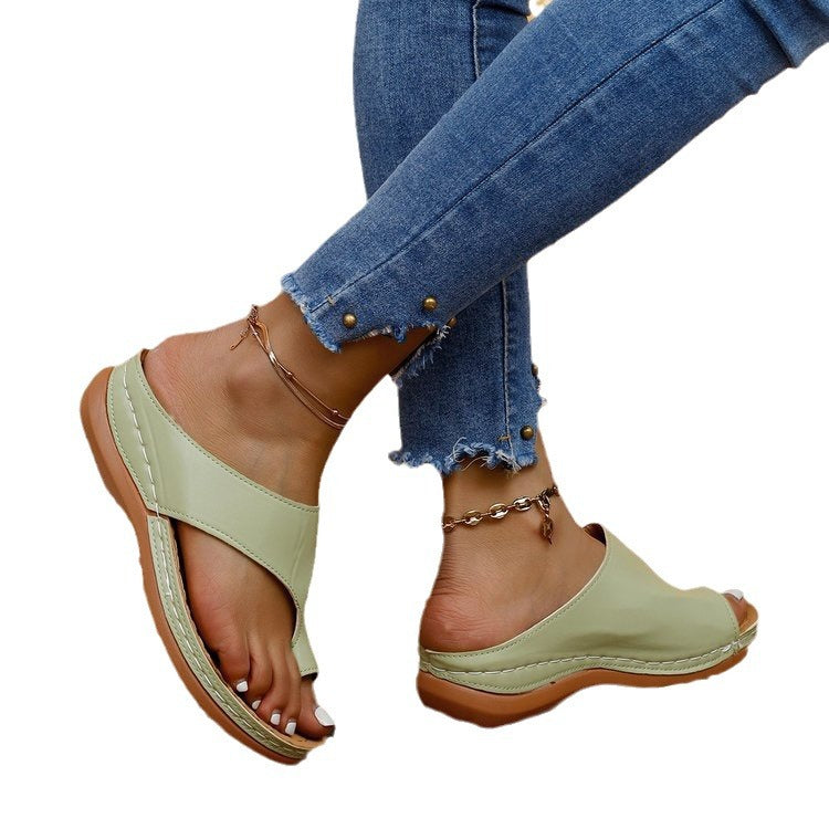 Wholesale Fold-toe Casual Outdoor Wedge-heeled Flat Beach Sandals