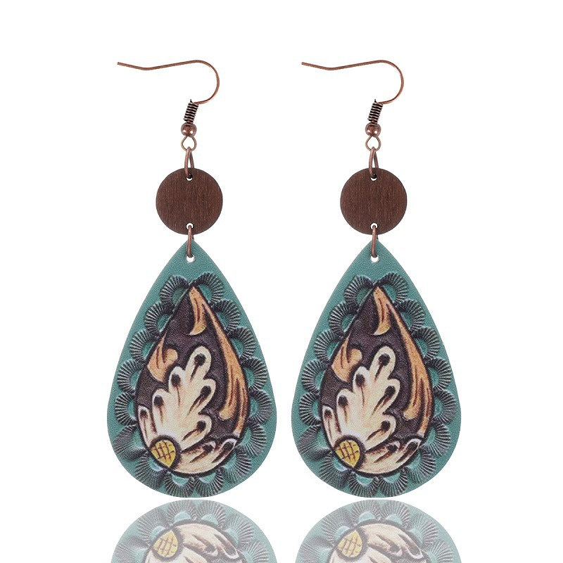 Wholesale Cactus-patterned leather earrings