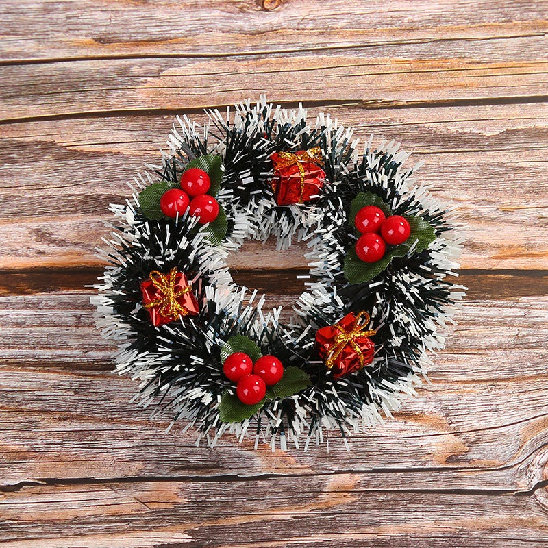 Wholesale Christmas Wreath Decorations 12cm Plastic Simulation Flowers
