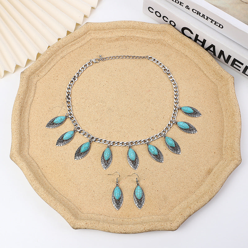 Wholesale Ethnic style green clavicle chain earrings jewelry set